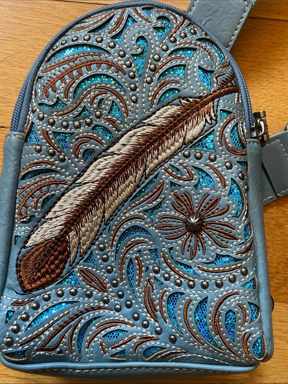 Small Montana West Turquoise Blue Feather Embroidered Crossbody Bag - Picture 3 of 3